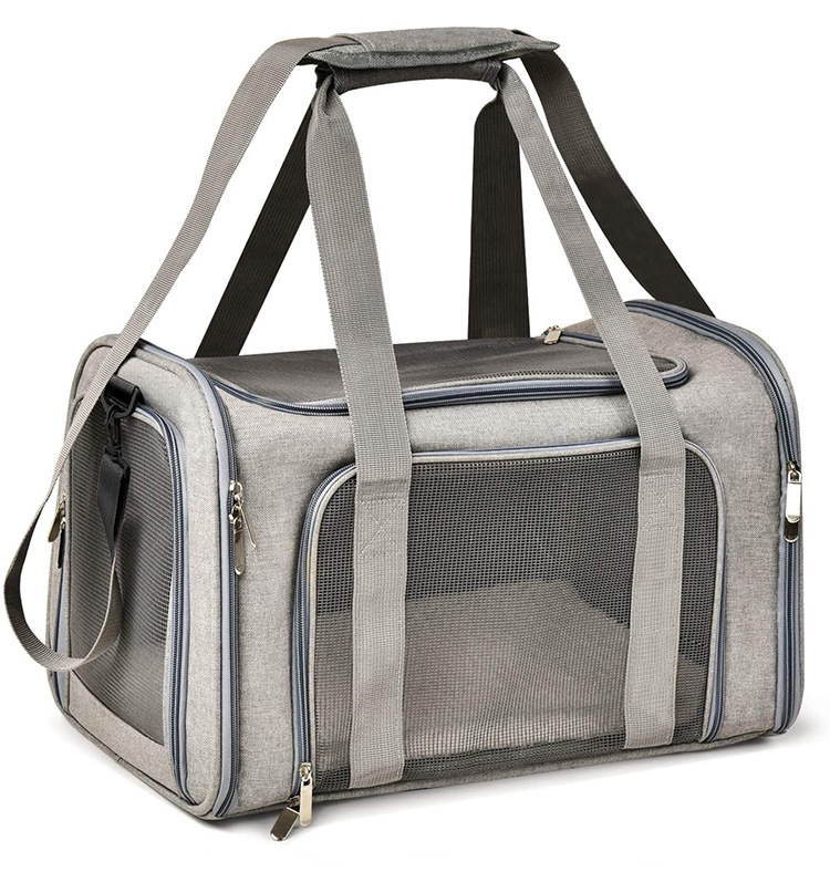 Outdoor Travel Portable Pet Bags For Travel photo 3
