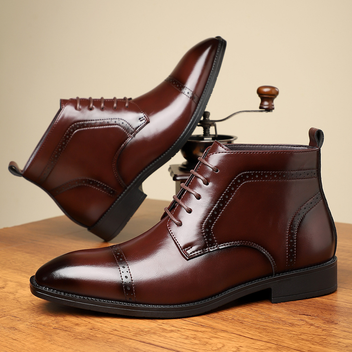 Men's Business Formal Leather Shoes Made From Full-grain Cowhide photo 1
