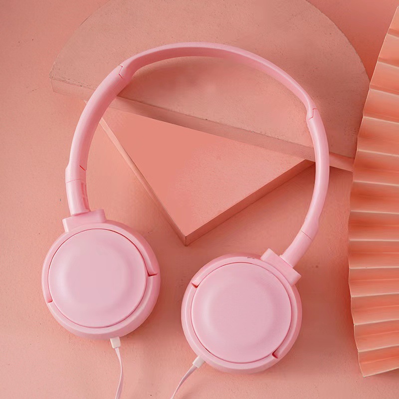 Head-mounted Wired Headset In Macaron Colors With A Microphone photo 3