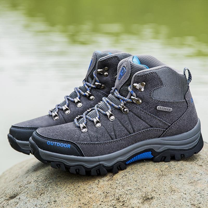 Outdoor Hiking Boots With Fleece Lining Warm And Cozy Cotton Shoes photo 1