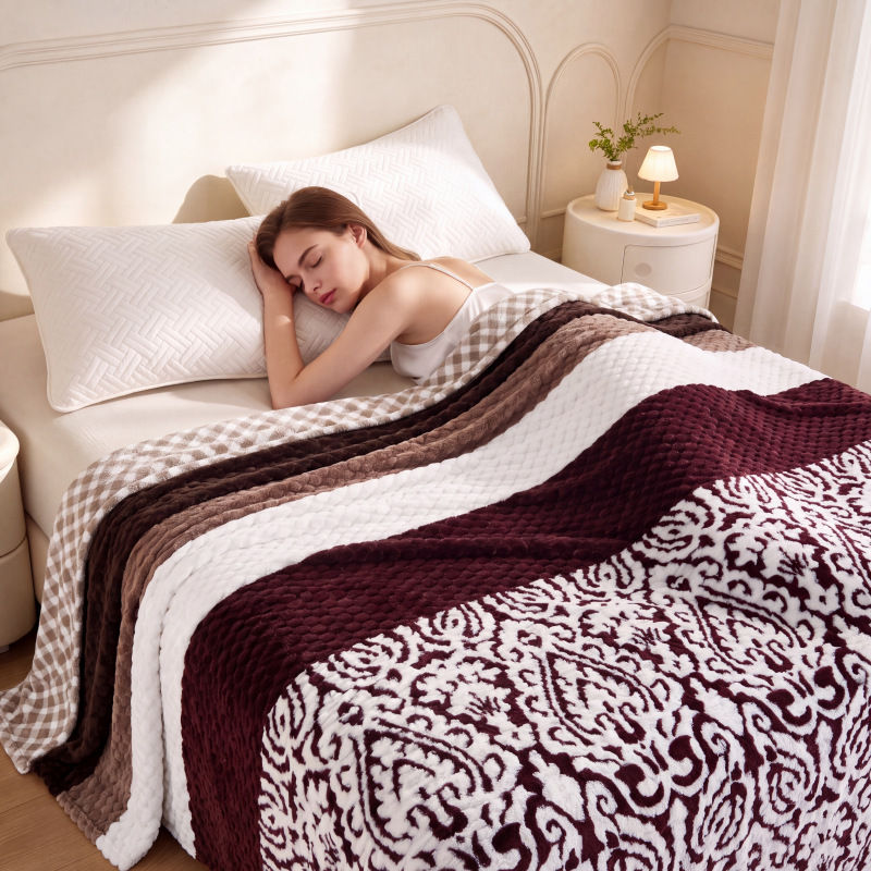 New Bean-shaped Velvet Sofa Nap Blanket photo 2