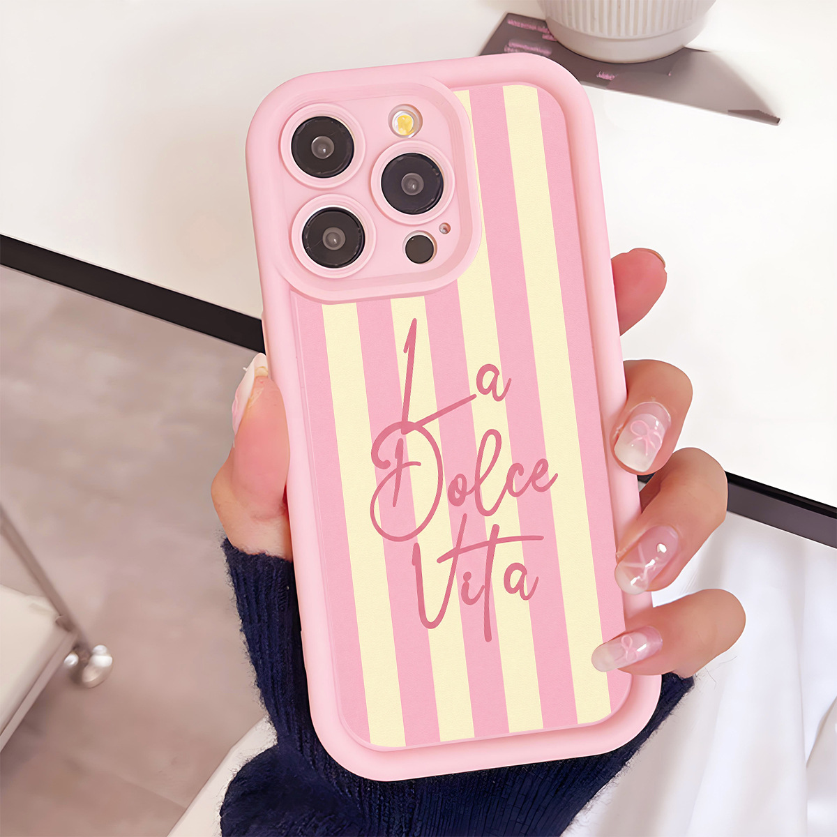 Silicon Carbide Ladder Sky Eye Groove Phone Case photo 1