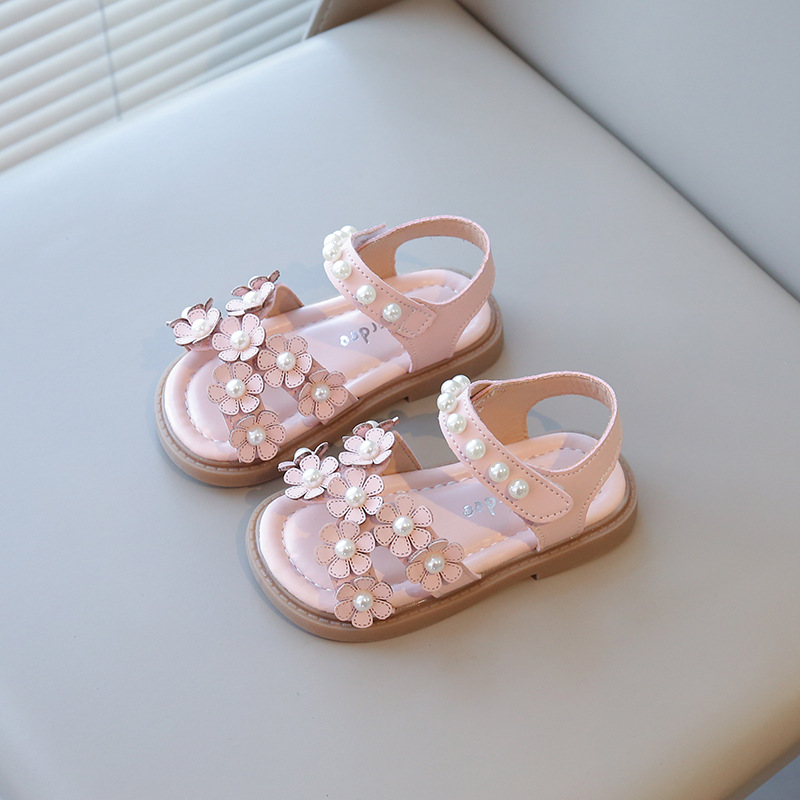 Summer New Style Flower Pearl Soft Soled Girls Sandals photo 5