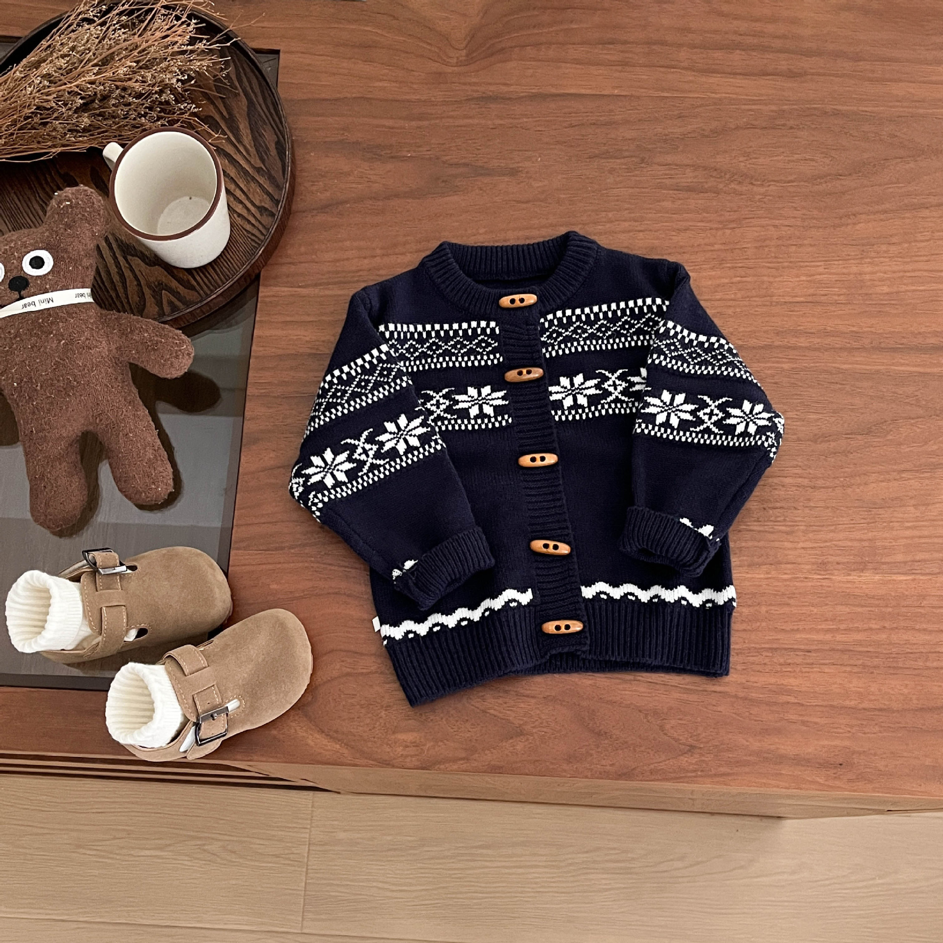 Retro Jacquard Knitted Cardigan For Baby Boys photo 5