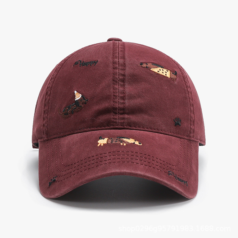 Womens Versatile Cap That Makes Your Face Look Smaller photo 3