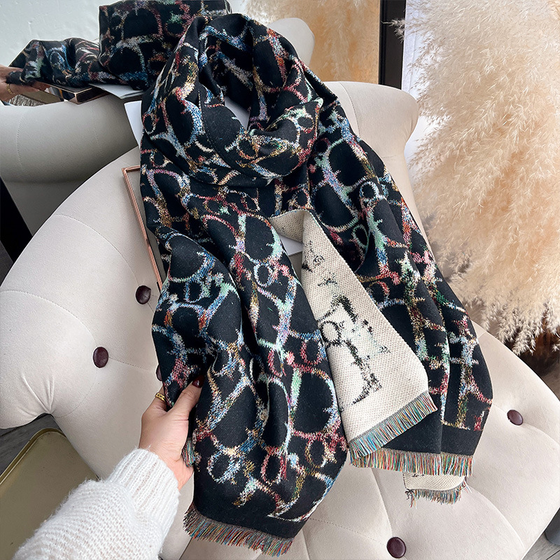 Light Luxury Colorful D-Letter Jacquard Shawl For Women photo 3
