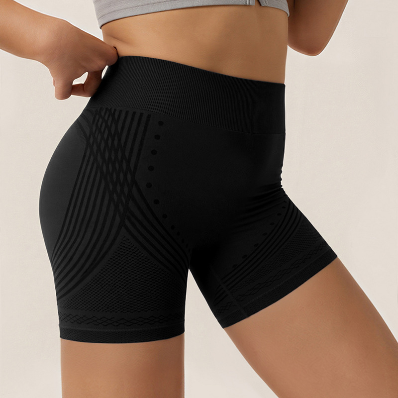 Fitness And Body-shaping Three-quarter Shorts photo 1