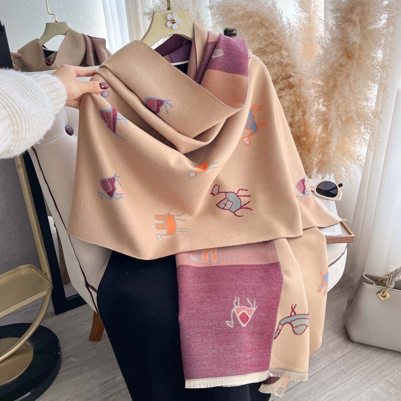 Women's Double-Sided Camel ScarfShoulder Wrap photo 2