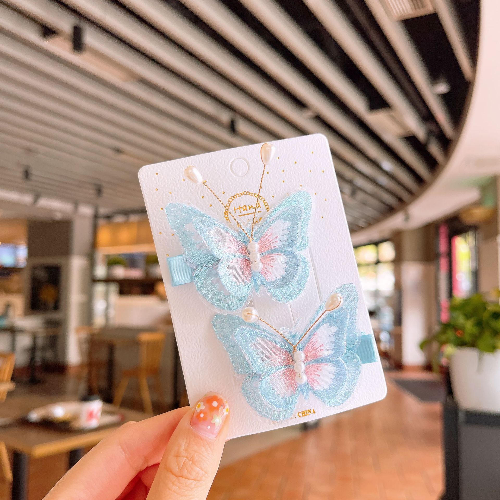 Children's Butterfly Pearl Hair Clip Performance Hair Accessory photo 3