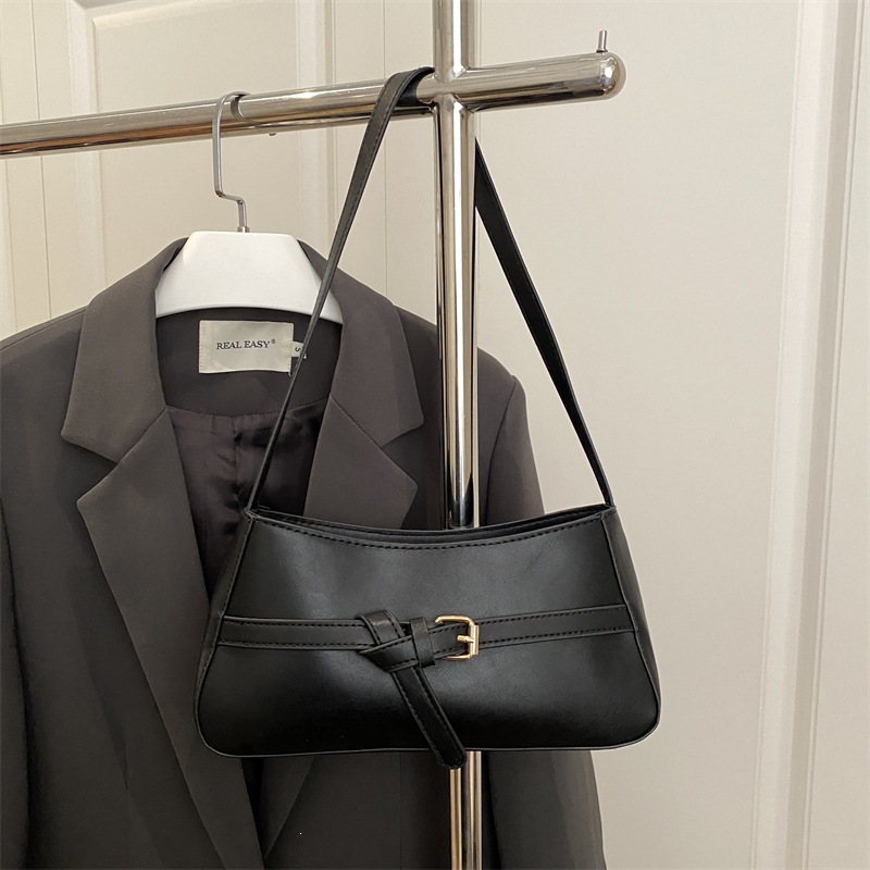 Simple And Elegant Womens Underarm Shoulder Bag photo 4