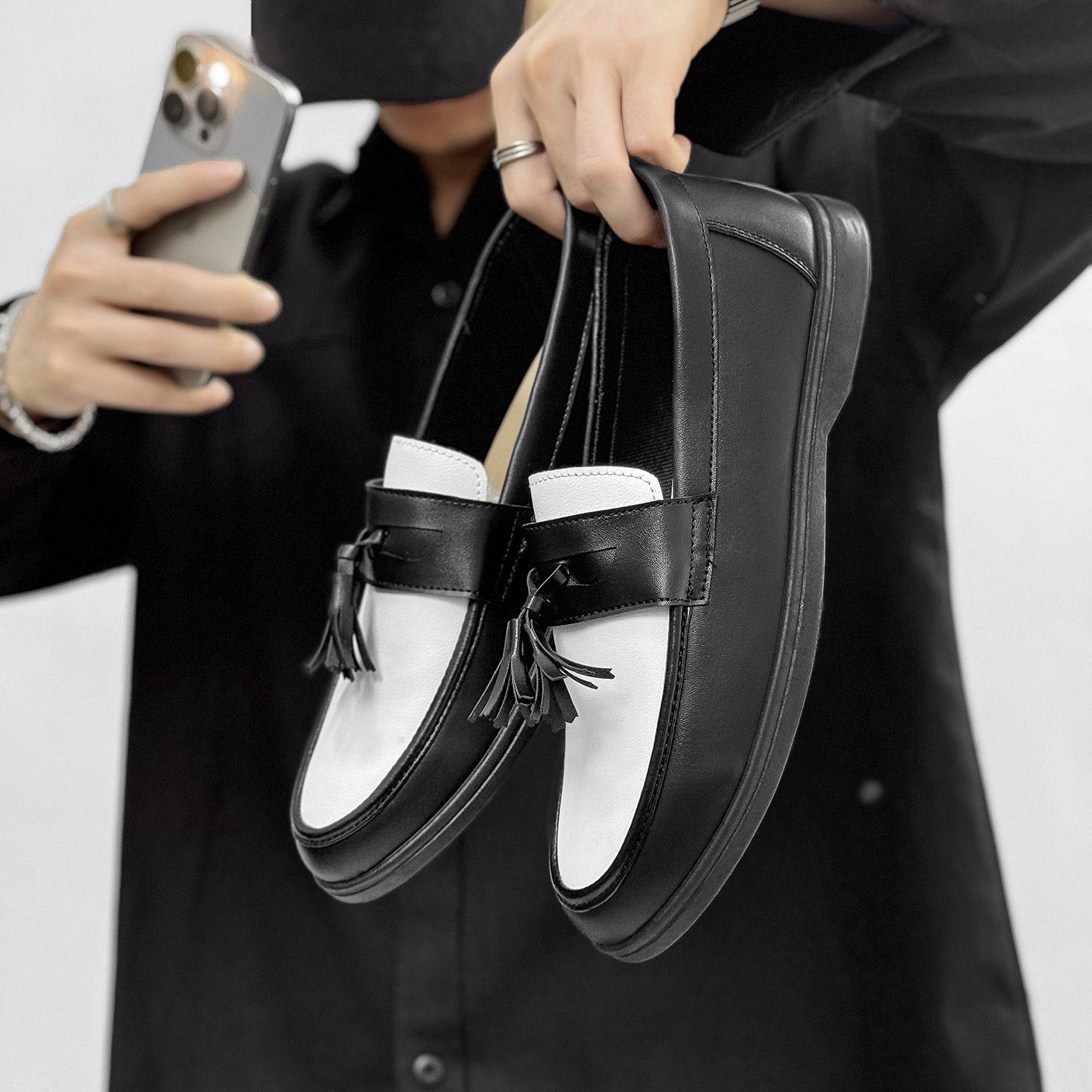 New Men's Slip-on Casual Shoes For Everyday Wear photo 1