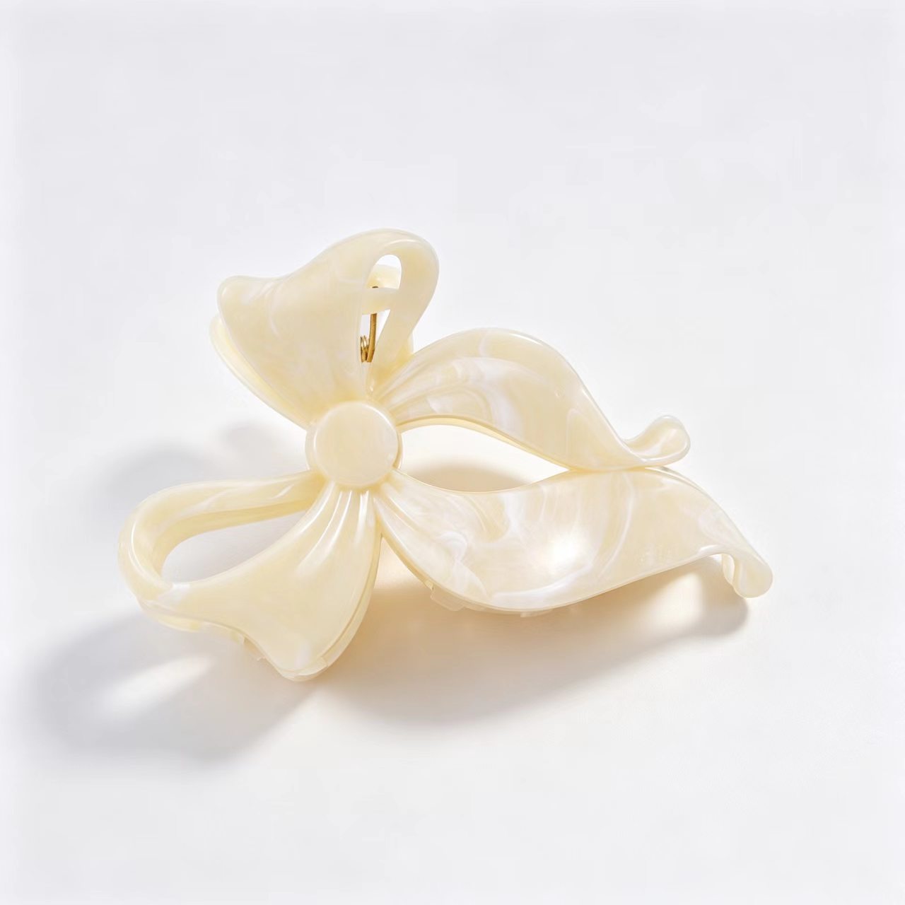 Niche Three-dimensional Bow Hair Clip Design photo 3
