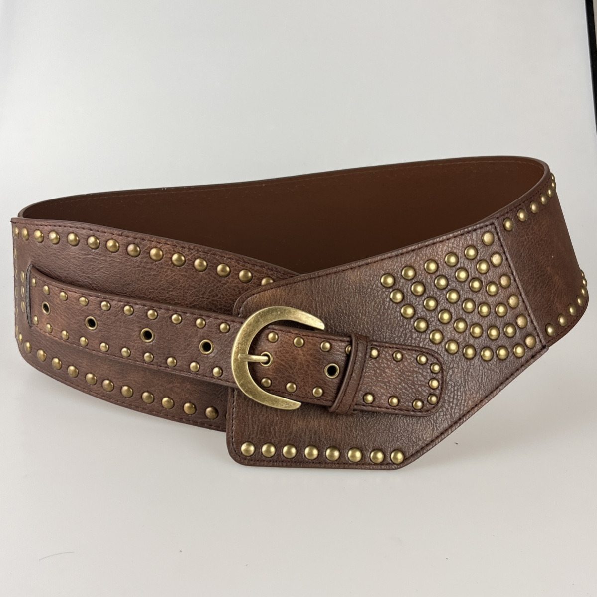 Rivet Punk Wide Belt Fashionable And Versatile Vintage Style photo 5