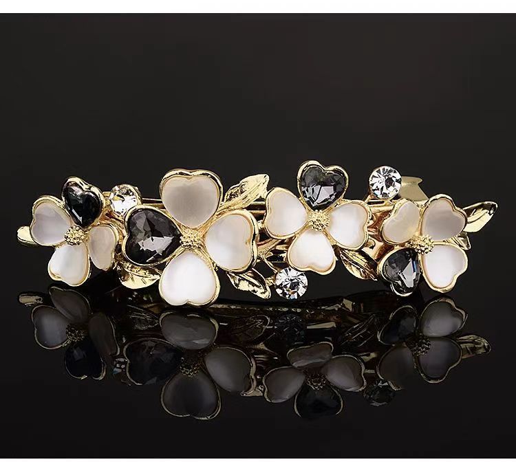 Korean-style Large And Small Spring Clips With Rhinestones photo 6