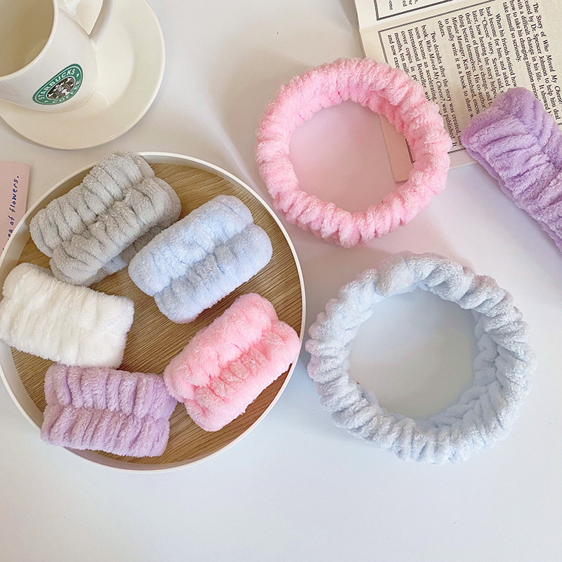 Women's Fleece Headband And Wristband Set photo 1