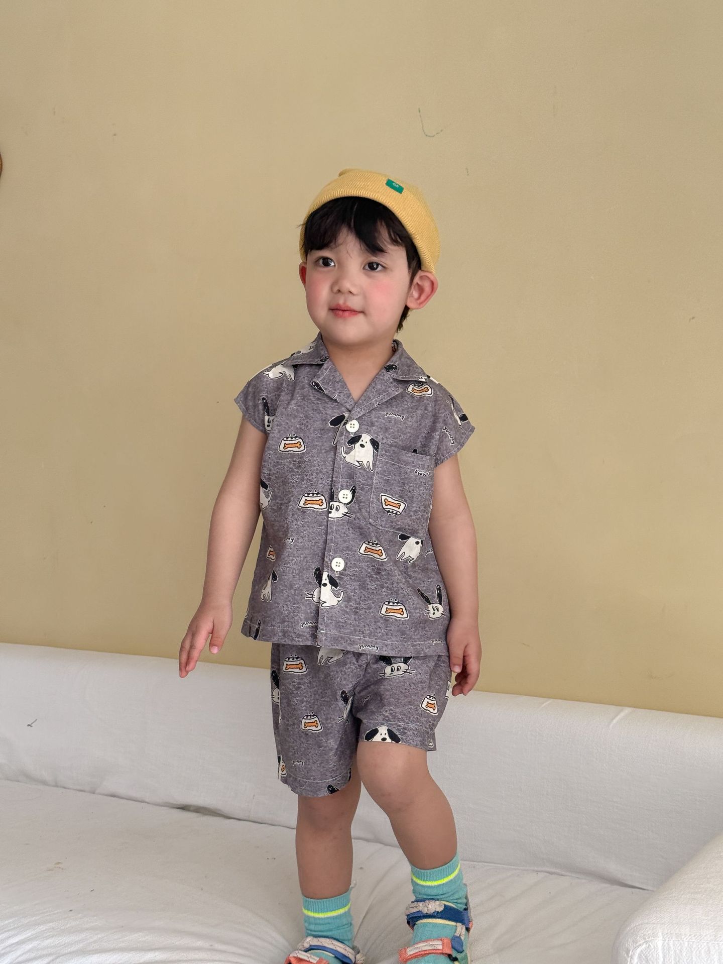 Boys Sleeveless Shirt And Shorts Set photo 2