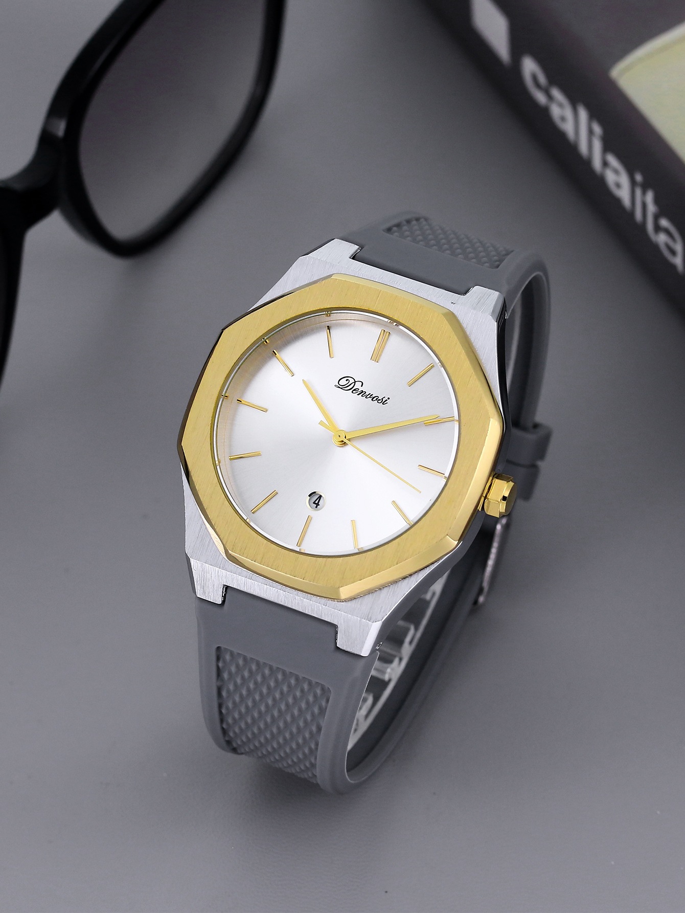 Elegant And Minimalist Waterproof Quartz Watch For Men photo 7