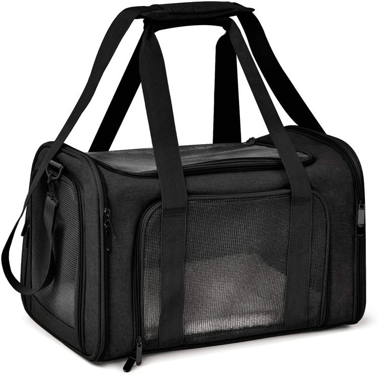Outdoor Travel Portable Pet Bags For Travel photo 2