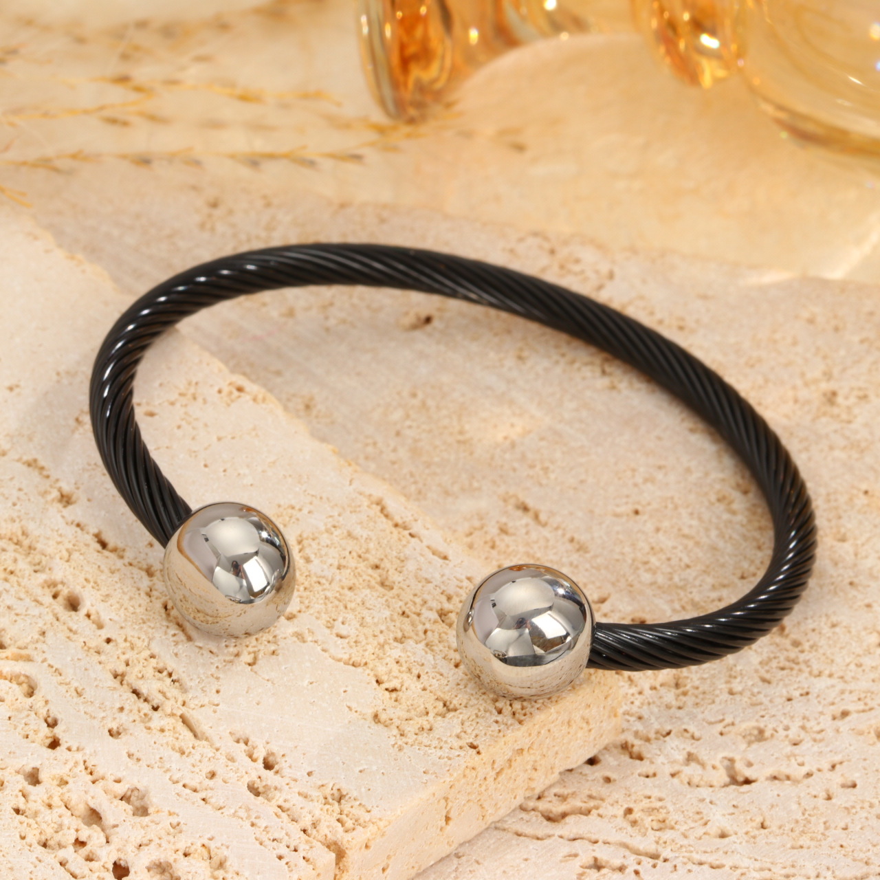 Twisted Steel Wire Bracelet For Men And Women photo 4