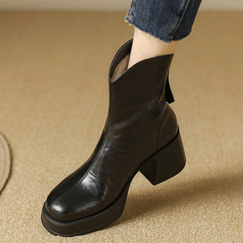 Women's Chunky-heeled Platform Ankle Boots photo 2