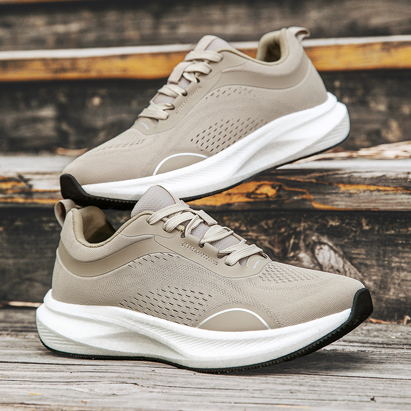 Plus-size High-top Wide-toe Casual Sneakers photo 1