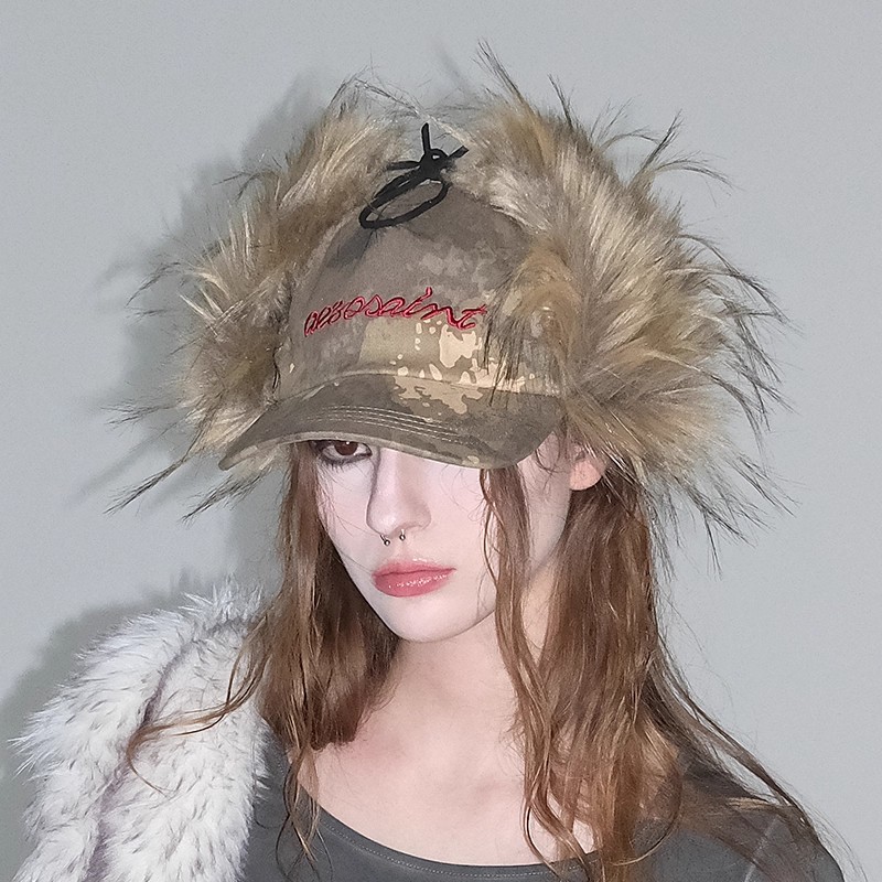 Camouflage Retro Embroidered Earflap Fur Baseball Cap photo 1