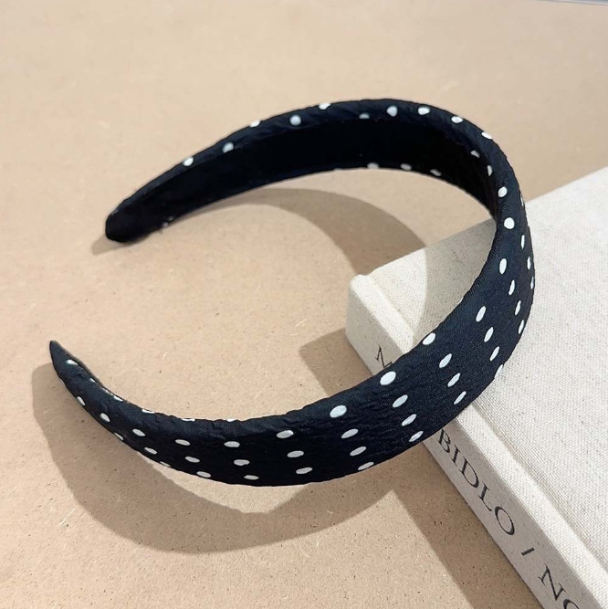 Sweet, Edgy, And Stylish Polka-dot Black-and-white Chiffon Headband photo 2