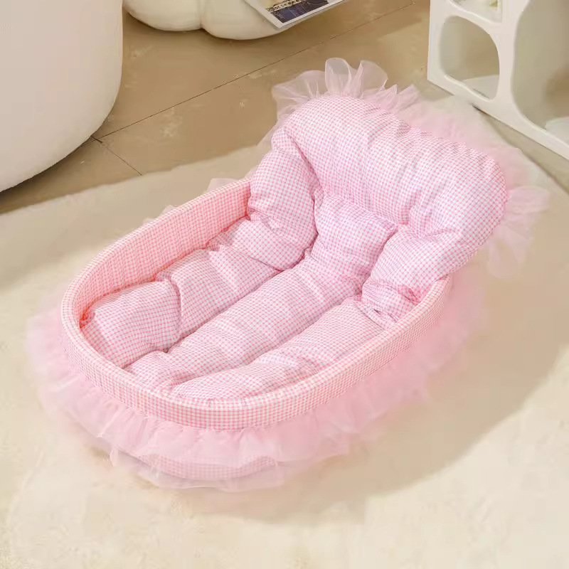 All Season Winter Pet Bed photo 4