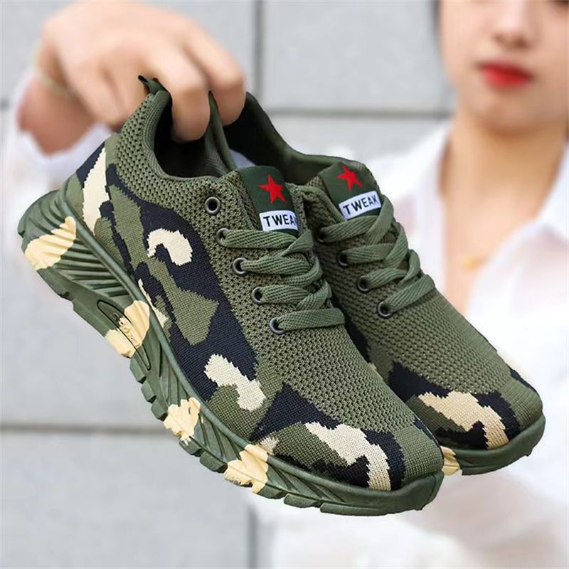 Outdoor Mountaineering Training Students Military Construction Site Labor Protection Shoes photo 1