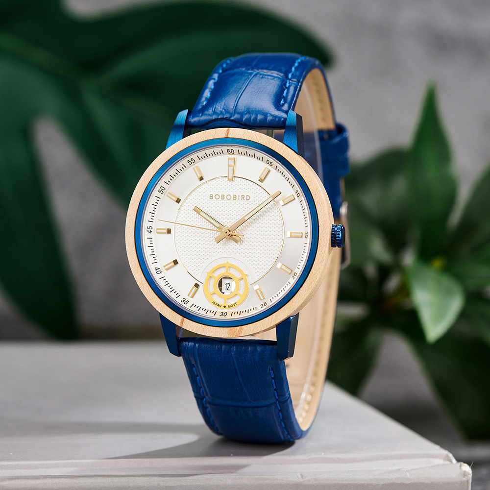 Natural Wooden Men's Watch - Vintage Minimalist Design Casual Quartz Wristwatch for Young Adults photo 3