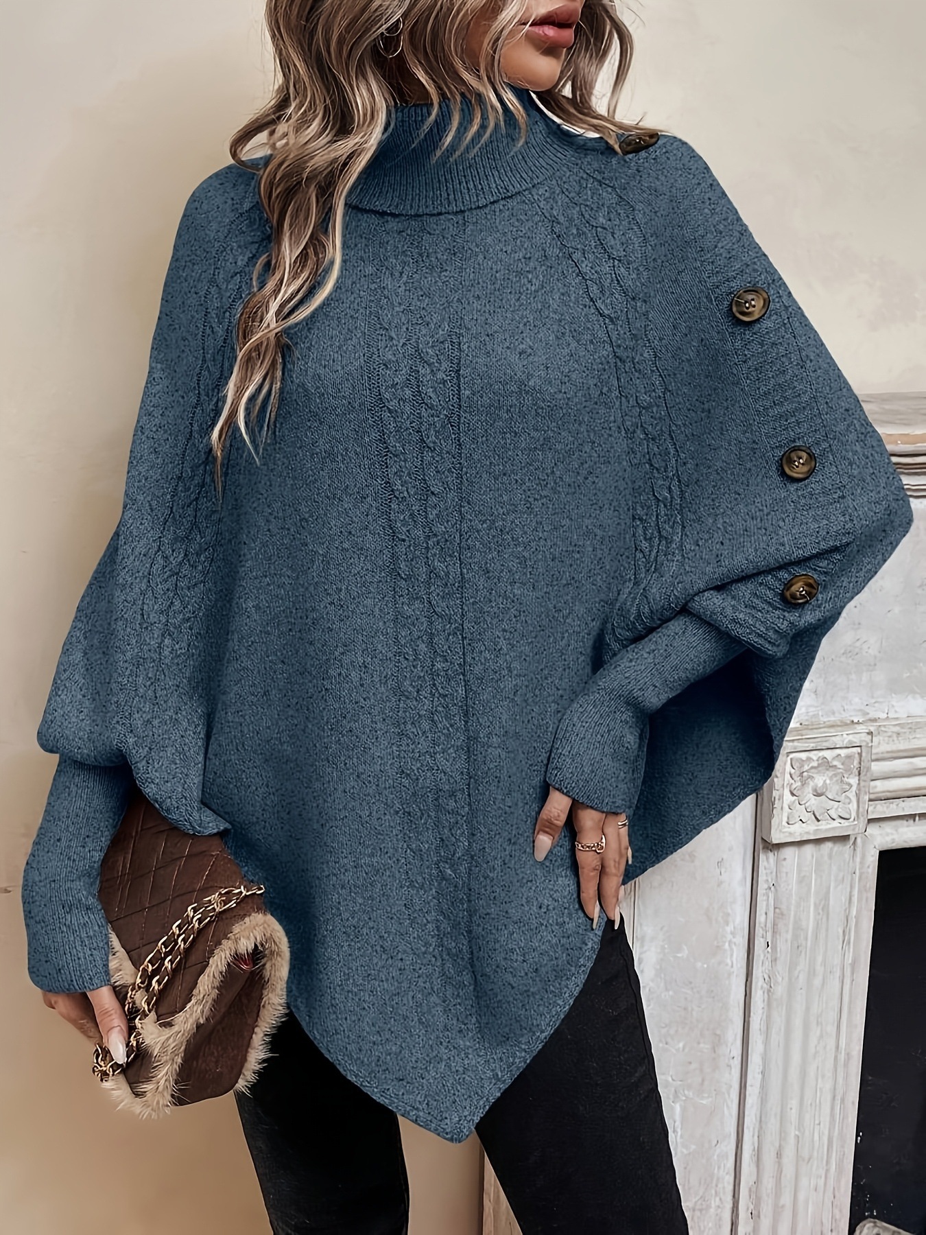 Women's Solid-Color Long-Sleeve Loose Sweater photo 3