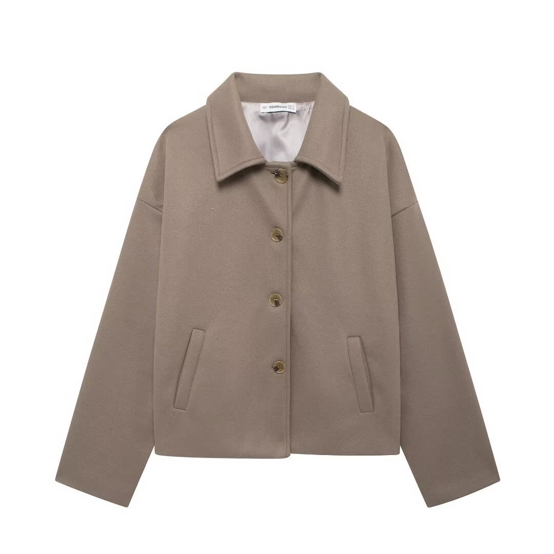 Women's Short Notched-collar Wool Coat photo 2