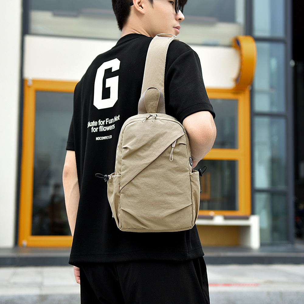 Casual Shoulder Bag Large-capacity Outdoor Sports Backpack photo 1