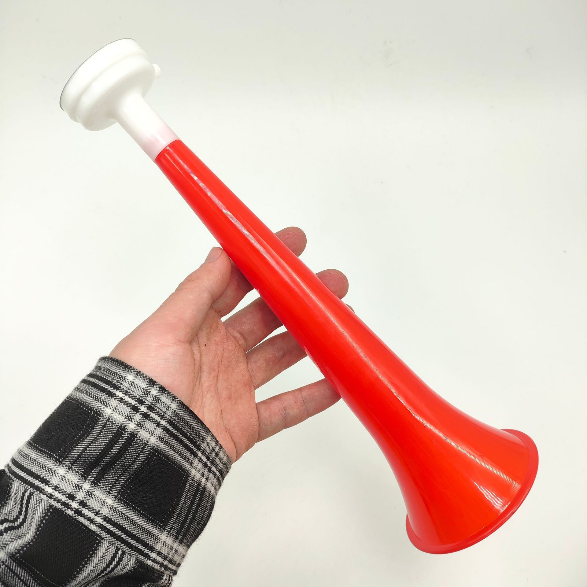 Fan Horns And World Cup Cheering Props photo 1