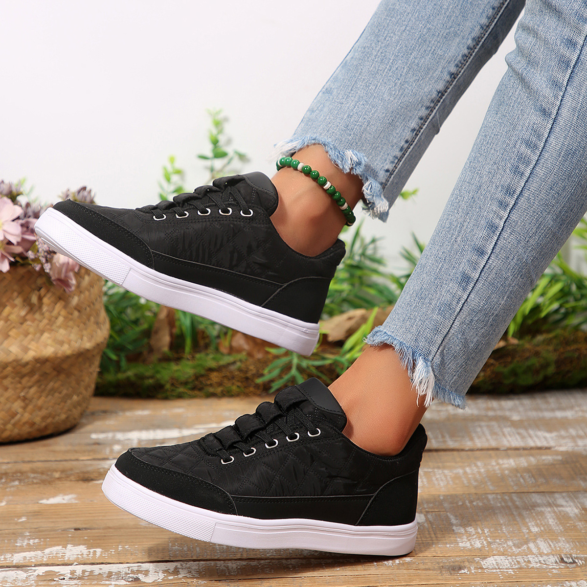 Plus-size Versatile Sports Casual Sneakers photo 5