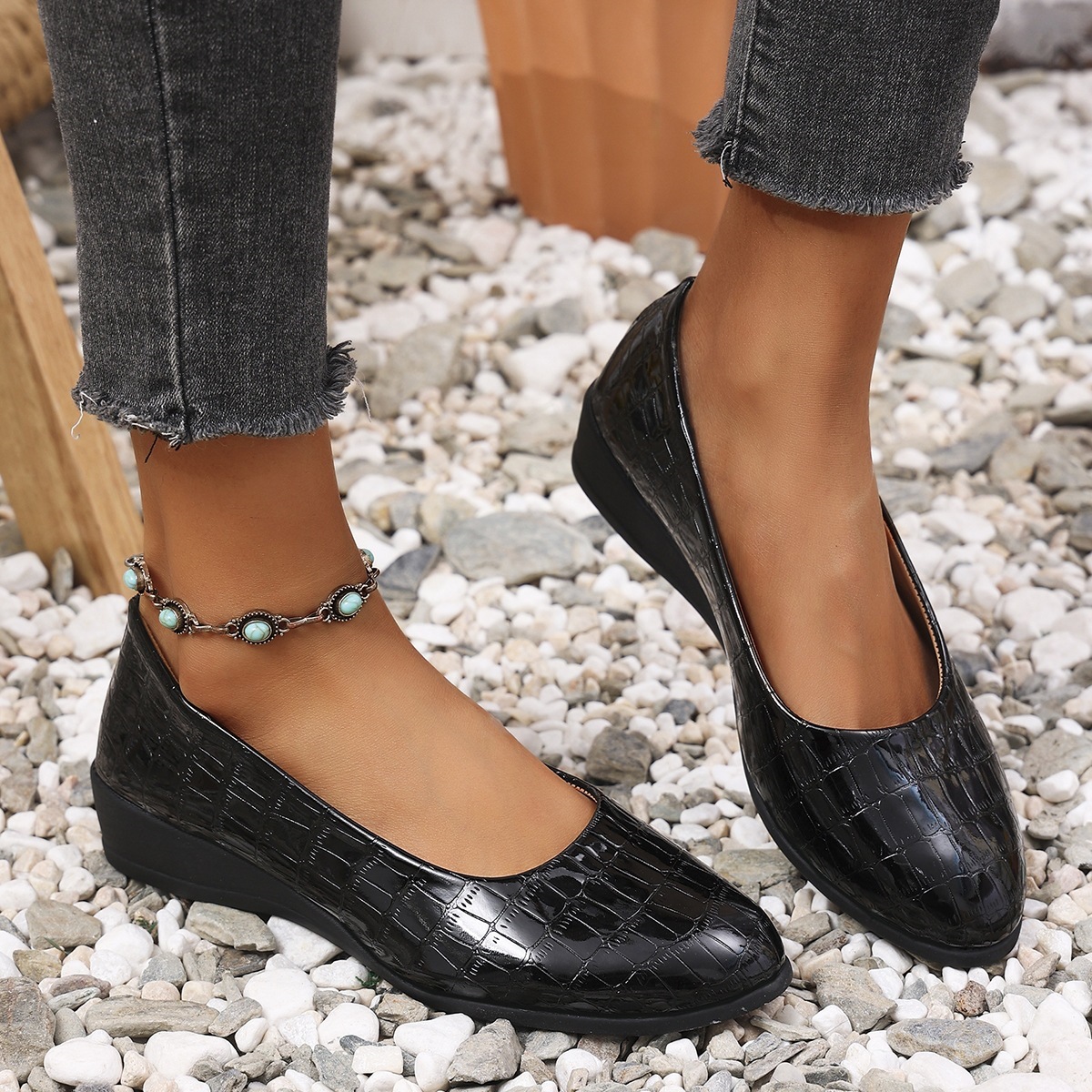 Flat Loafers Casual European And American Style Low-cut Shoes For Outdoor Wear photo 2