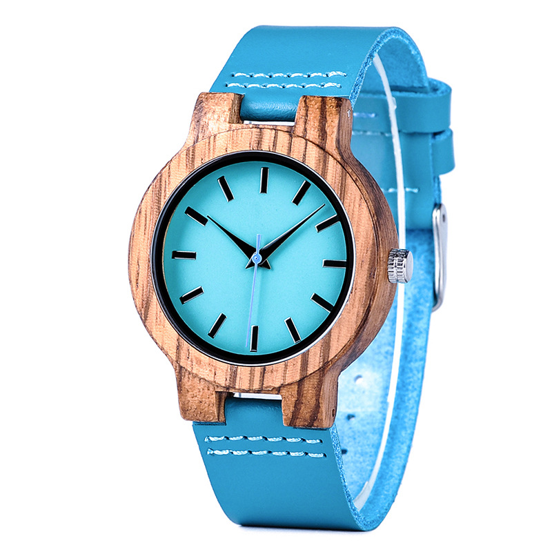 Simple Wooden Watch As A Birthday Gift For Students photo 2