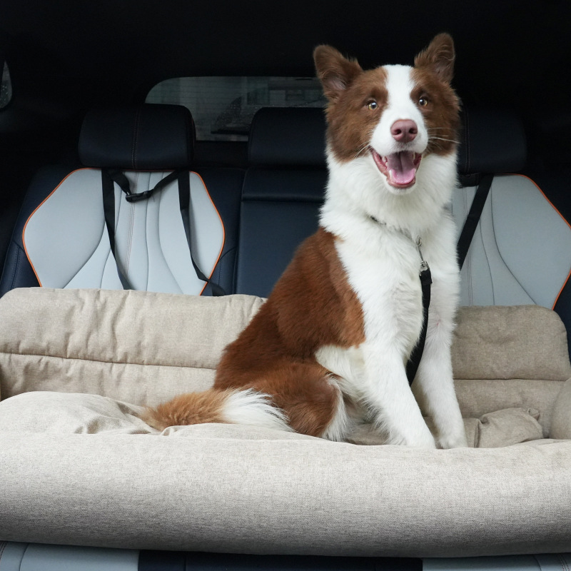 Rear-seat Pet Bed For Cars Dog Bed photo 1
