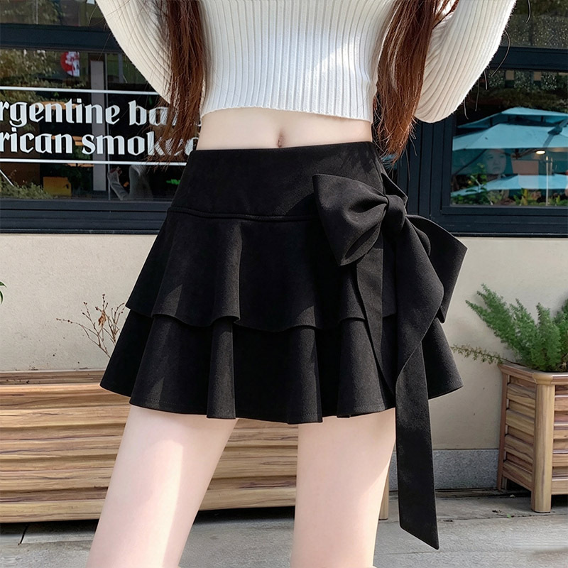 Women's Versatile High-waisted Skirt That Flatters The Figure photo 4