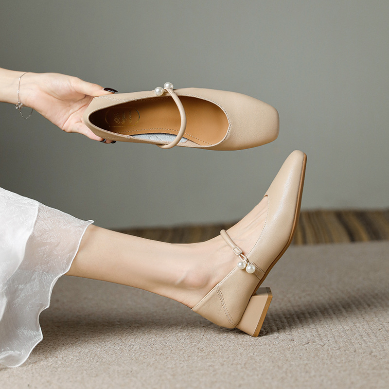 Women's Chunky-heeled Square-toe Mary Jane Shoes photo 6