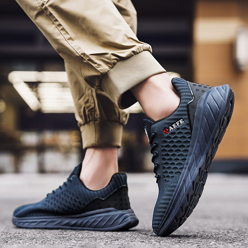 Men's Lightweight Fashion Trendy Sneakers photo 3