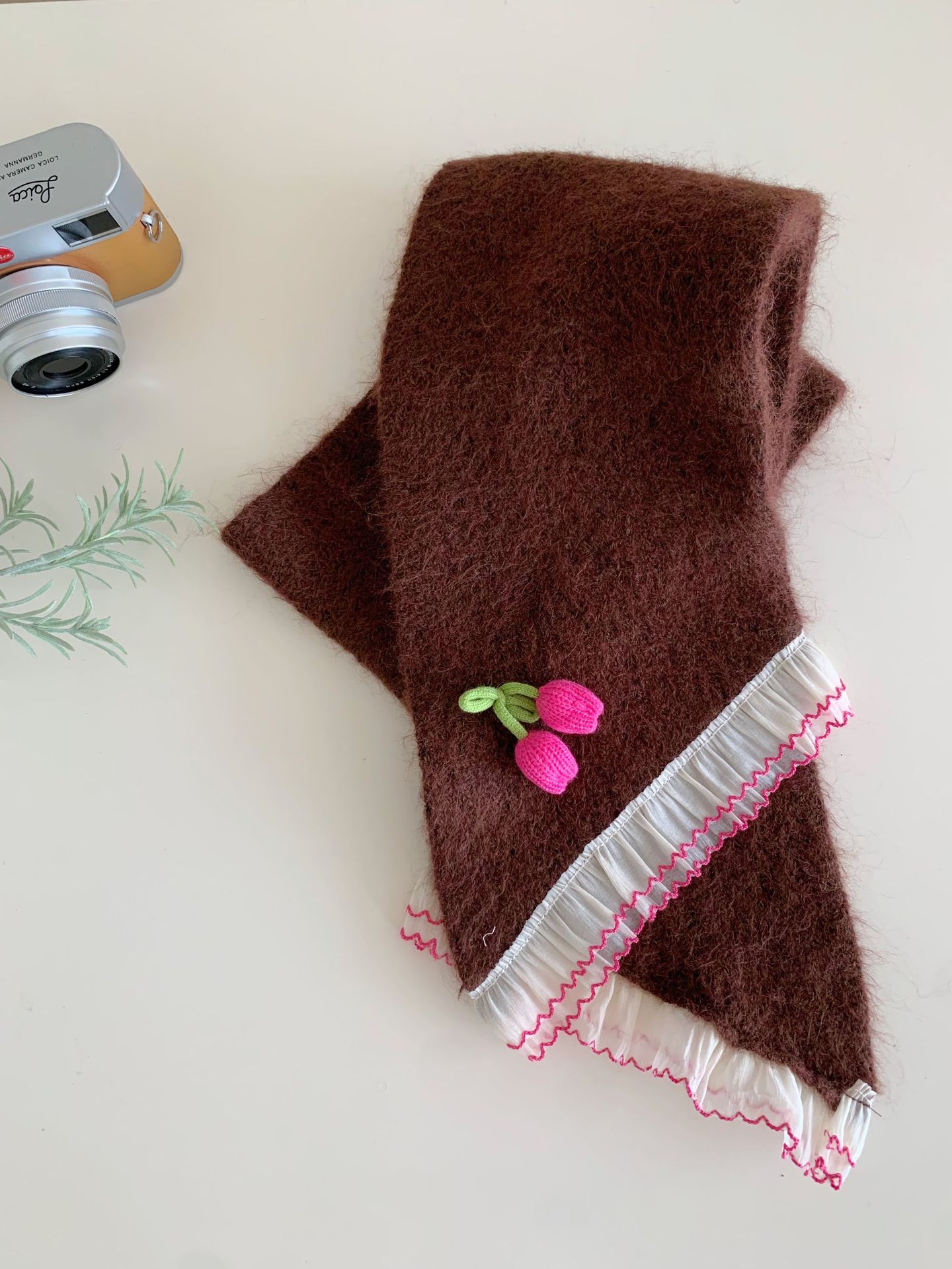 Handmade Tulip Lace Warm Scarf For Women In Winter photo 3