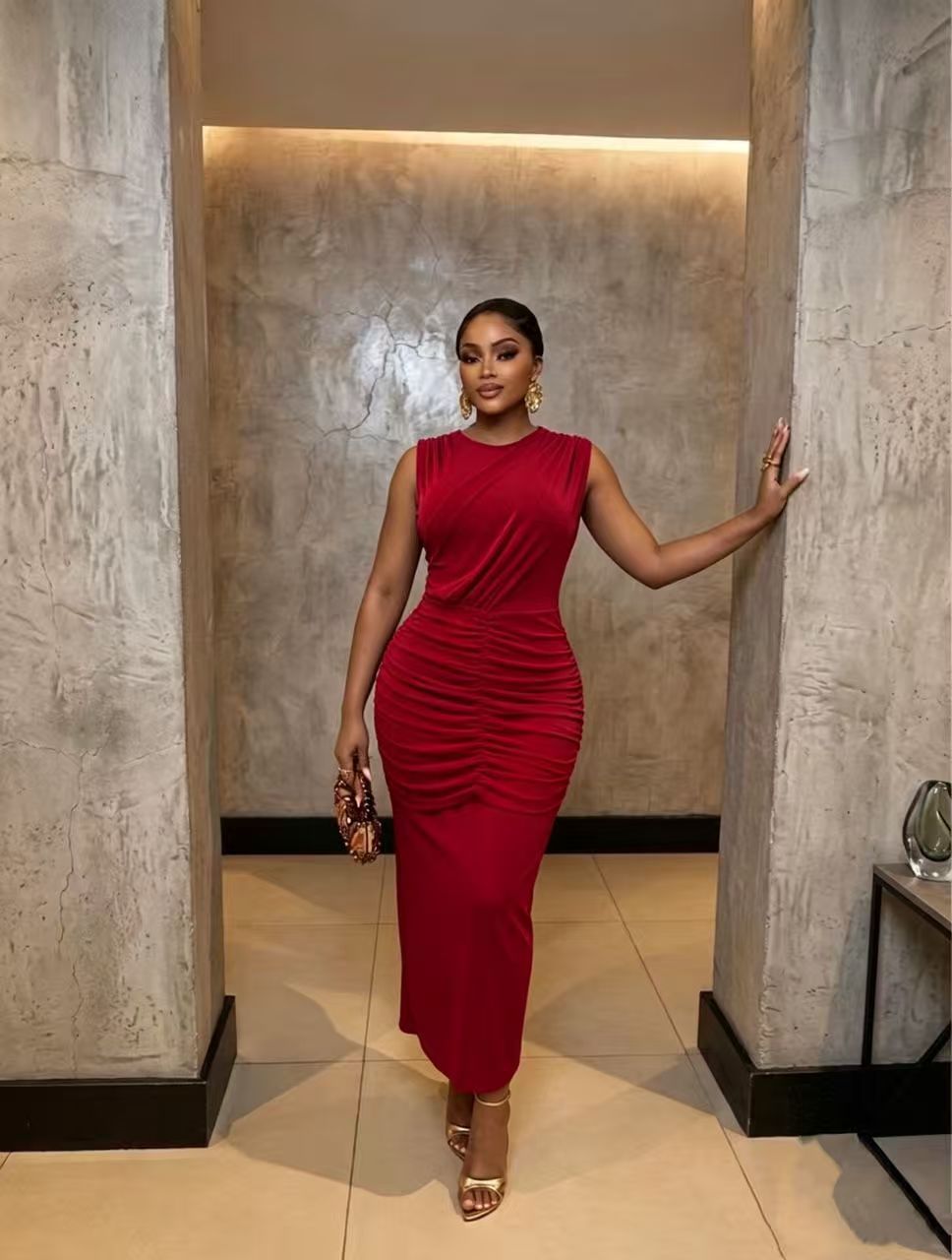 Women's Sleeveless Round-neck Bodycon Dress photo 4