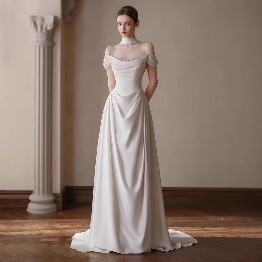 Off-the-shoulder Pleated Waist-cinching French Satin Light Wedding Dress photo 4
