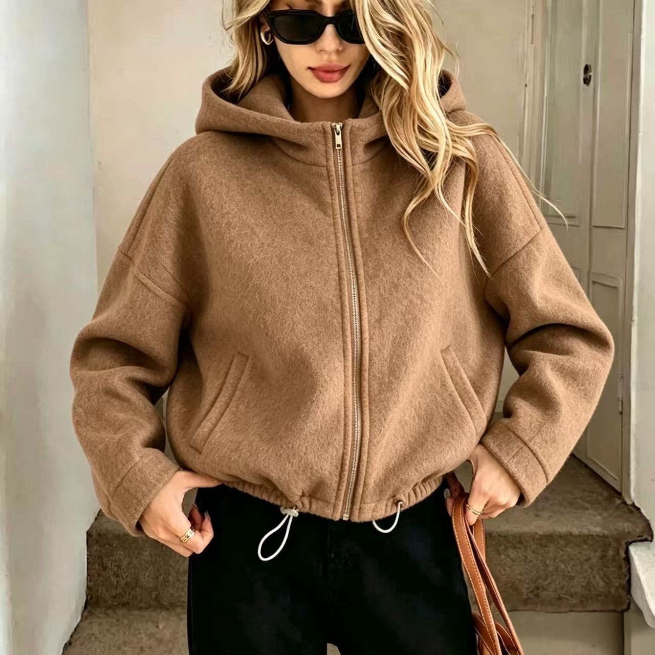 Short Hooded Wool Coat photo 3