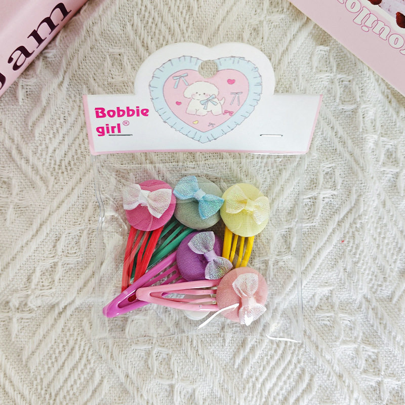 Candy-colored Side-swept Bangs Clip photo 4