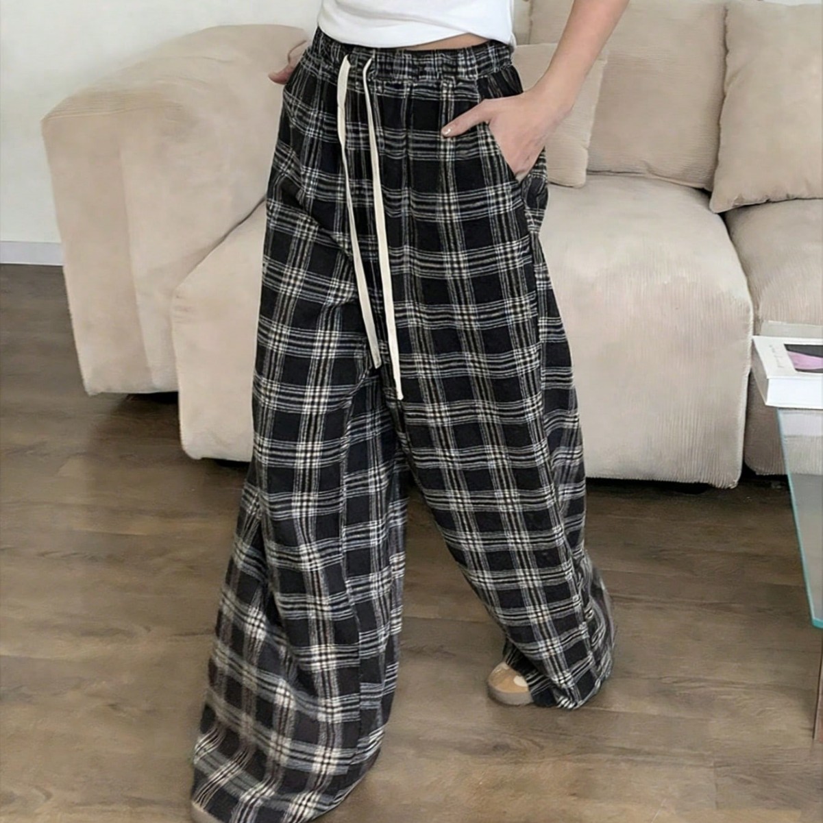 Women's Plaid Casual High-Waisted Wide-Leg Pants With Drawstring photo 1