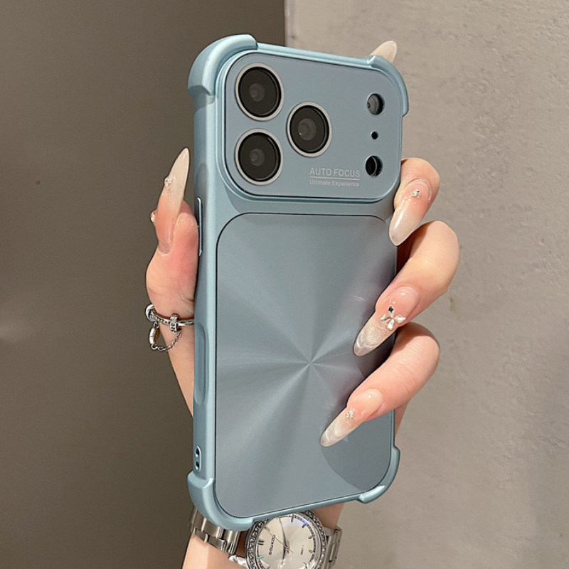Instantly Transforms Into A Phone Case With A Large Window And Aurora Laser Effect photo 5