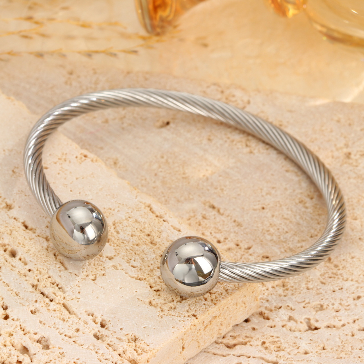Twisted Steel Wire Bracelet For Men And Women photo 5