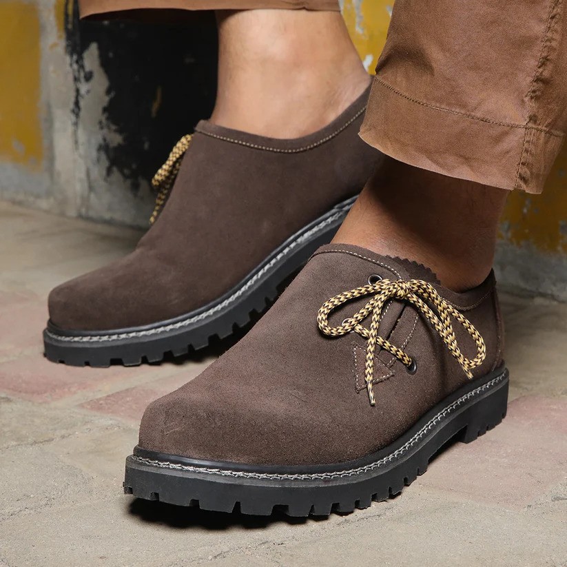 New European And American-style Round-toe Low-heeled Shoes photo 1